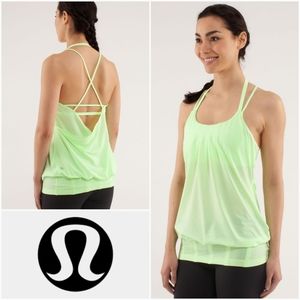 LULULEMON 4 Flow & Go Tank II Faded Zap Size 4